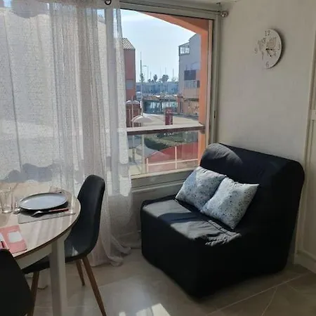 Apartament Appt Cosy Hypercentre 2-3p