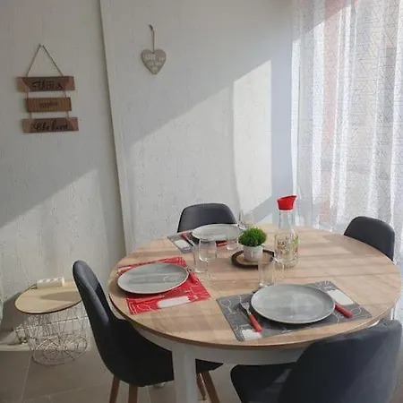 Apartament Appt Cosy Hypercentre 2-3p *